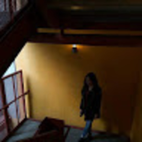 Meet your Posher, Amina - Picture 1 of 1